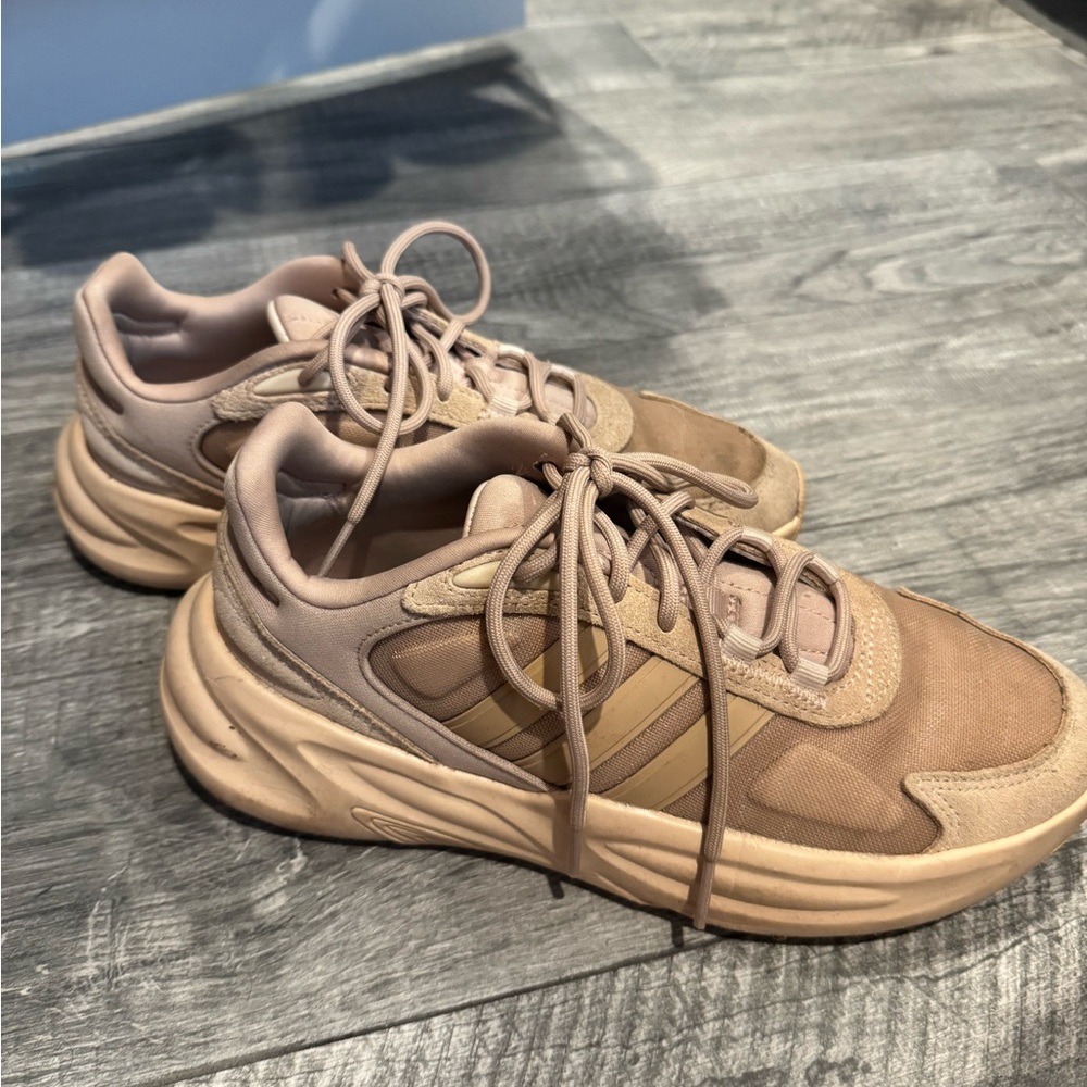 Adidas Cloudfoam Comfort